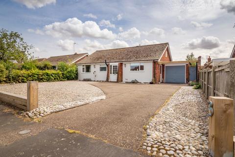 Holt 3 bed property for sale