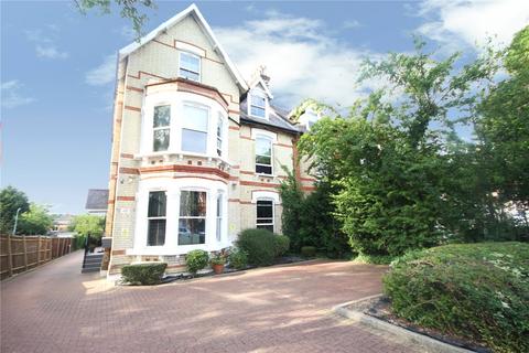 Station Road, New Barnet... 1 bed apartment for sale