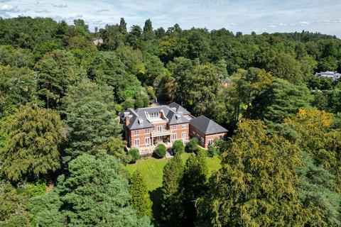 Wentworth, Virginia Water, Surrey, GU25. 6 bed detached house for sale