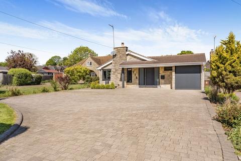 Broughton Road, Banbury 4 bed detached house for sale