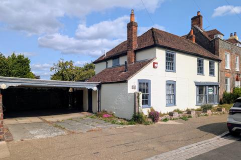 CASTLE STREET, PORTCHESTER 3 bed house for sale