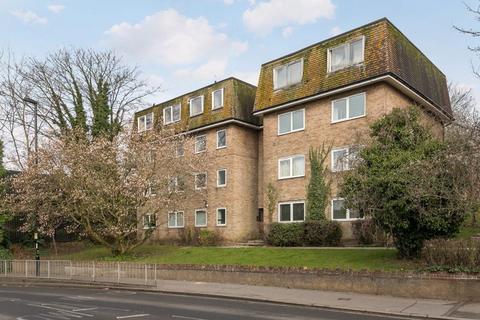 South Park Hill Road, South Croydon 1 bed apartment for sale