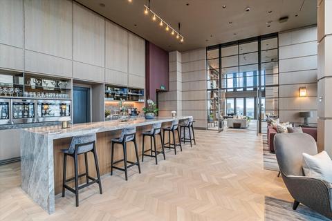 One Bishopsgate Plaza, City Of... 1 bed flat for sale