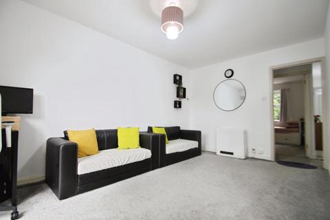 Church Road, Northolt 1 bed maisonette for sale