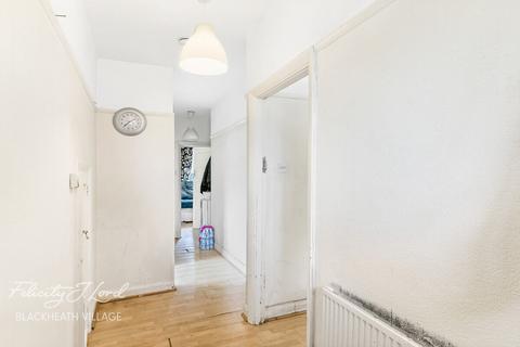 Hither Green Lane, London 2 bed apartment for sale