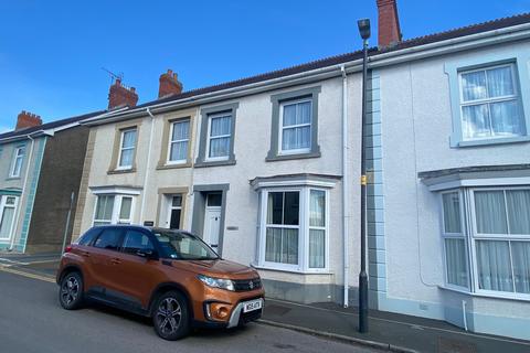 New Street, Lampeter, SA48 3 bed terraced house for sale