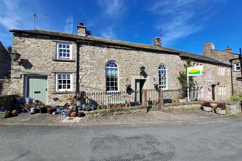 Thoralby, Leyburn, North Yorkshire, DL8 2 bed semi