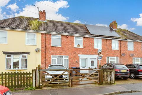 Kings Road, Canterbury, Kent 2 bed terraced house for sale