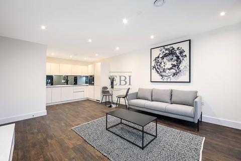 Kempton House, 122 High Street... 1 bed apartment for sale