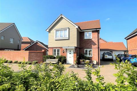 Augustus Avenue, Fordingbridge... 4 bed detached house for sale