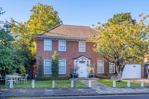 Elm Walk, Hampstead 6 bed detached house for sale