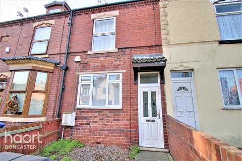 East Lane, Doncaster 2 bed terraced house for sale