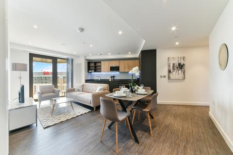 Western Gateway, Docklands, London, E16 2 bed flat for sale