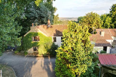 Hisomley, Dilton Marsh 6 bed detached house for sale