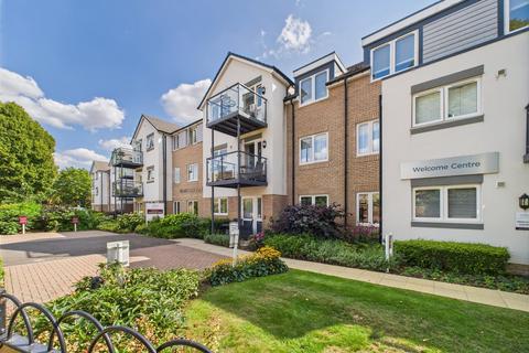 Dovehouse Lodge, Hitchin, SG5 2 bed apartment for sale