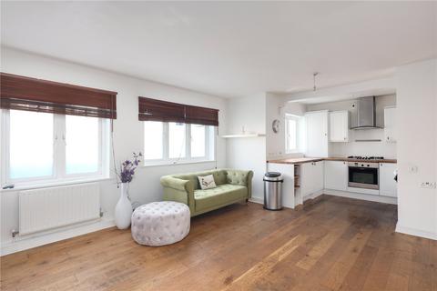 Prince Edward Road, Hackney, London, E9 2 bed flat for sale