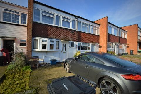 Long Green,  Chigwell, IG7 3 bed terraced house for sale