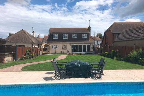 Little Wakering Road, Little... 5 bed detached house for sale
