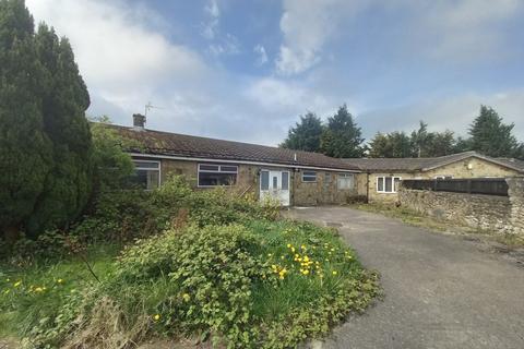 5 bedroom detached bungalow for sale