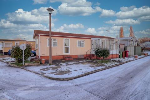 Acacia Avenue, Scunthorpe 2 bed park home for sale