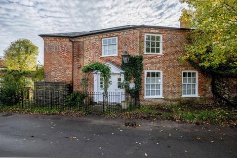 Great Massingham 4 bed detached house for sale