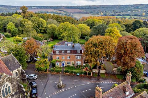 Kingscote, Tree Lane, Plaxtol, Kent 2 bed flat for sale