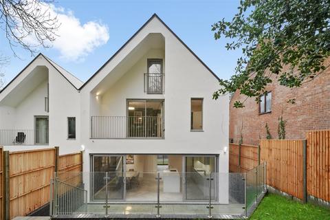 Acorn Close, Off St Andrews Avenue... 5 bed detached house for sale