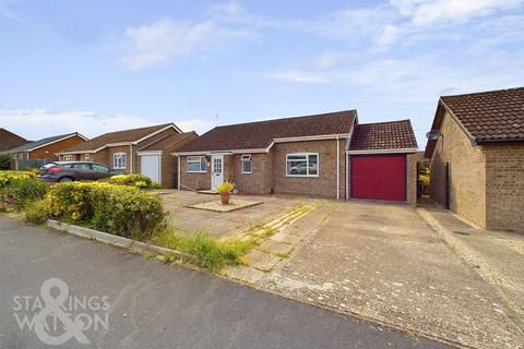 St. Georges Drive, Dereham 3 bed detached bungalow for sale