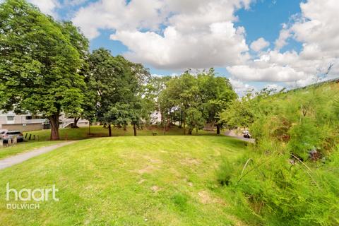 Sydenham Hill, Forest Hill, London SE23 1 bed apartment for sale