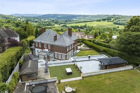 The Downs, Leatherhead, Surrey, KT22 4 bed detached house for sale