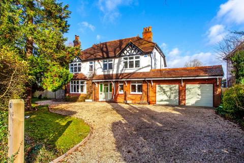 St Barnabas Road, Emmer Green, Reading 4 bed detached house for sale