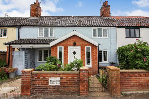Ditchingham Dam, Ditchingham, Bungay 4 bed cottage for sale