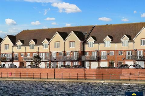 Hobart Quay, Eastbourne 5 bed townhouse for sale