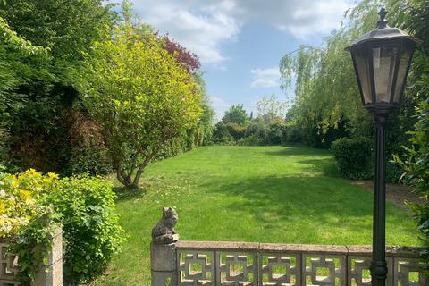 Ashlawn Road, Rugby, Warwickshire... 4 bed detached house for sale