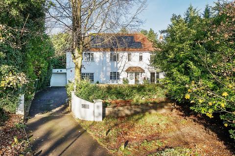 Romsey Road, Winchester, Hampshire, SO22 7 bed detached house for sale