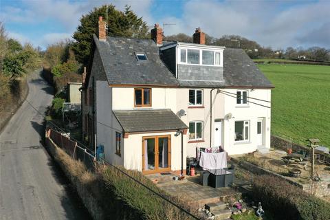 Hemyock, Cullompton, Devon, EX15 3 bed end of terrace house for sale