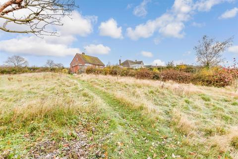 Rolvenden Road, Tenterden, Kent 2 bed detached bungalow for sale