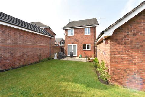 Parkfield Close, Ormskirk 3 bed detached house for sale