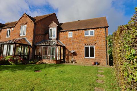 Old Town Farm, Great Missenden, HP16 2 bed end of terrace house for sale