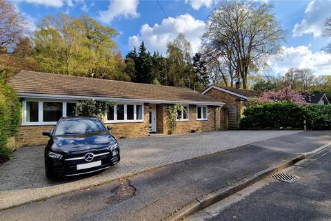 Greatwood Close, Ottershaw, KT16 3 bed bungalow for sale