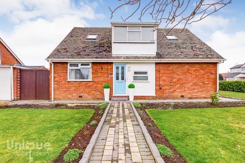 Sawley Avenue,  Lytham St. Annes, FY8 3 bed bungalow for sale