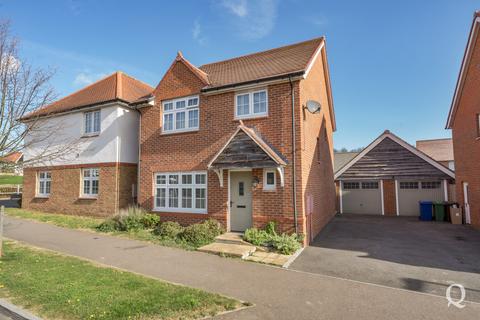 Vellum Drive, Sittingbourne, Kent, ME10 4 bed detached house for sale