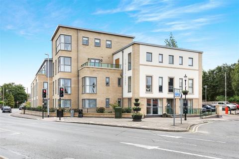 Elm Tree Court, High Street, Huntingdon 1 bed apartment for sale