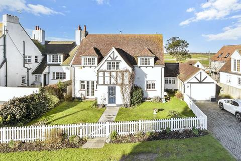 Madeira Road, Littlestone, New... 4 bed detached house for sale