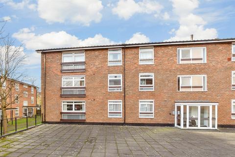 Maresfield, Croydon, Surrey 2 bed flat for sale