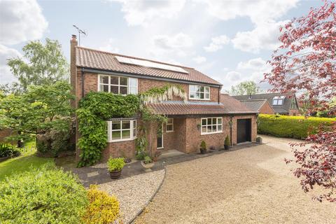 Marton, Sinnington. YO62 6RQ 4 bed detached house for sale