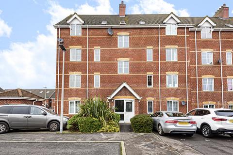 Newbury,  Berkshire,  RG14 2 bed flat for sale