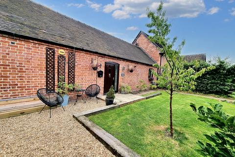 2 bedroom barn conversion for sale