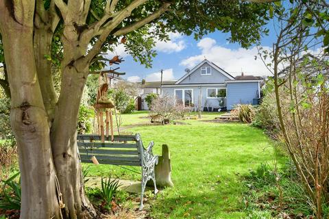 Hillside Road, Whitstable, Kent 4 bed detached house for sale