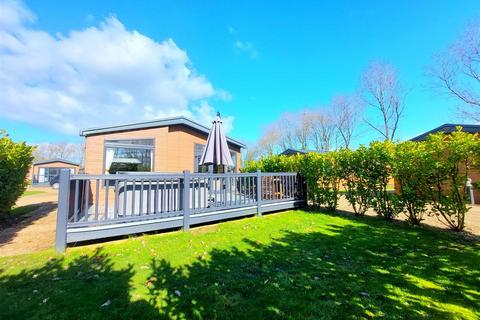 Hull Road, Skirlaugh, Hull 2 bed park home for sale